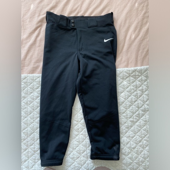 4 pairs of women’s softball pants - Picture 5 of 13